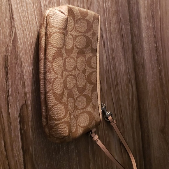 Wrislet - Picture 2 of 3